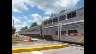 preview picture of video 'Amtrak with Three Private Cars at Fairfield, Iowa'