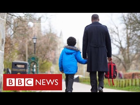 正在考慮對拒絕送孩子上學的家長進行罰款 - BBC News (Fines for parents who refuse to send children to school being considered - BBC News)