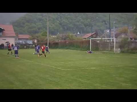 MECI LA JUNIORI : AS BERZASCA - SEMENICUL VALIUG 3 - 3 ,16.04.2014 ,gol marcat de Miu Caius din 11m