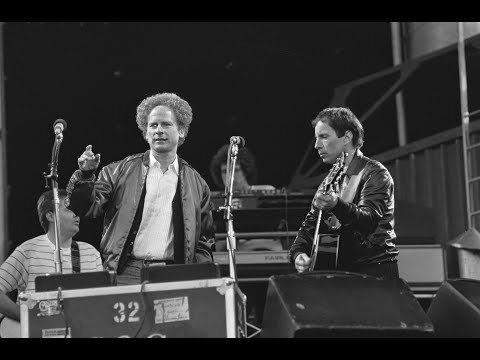 Simon & Garfunkel Somewhere they can't find me (lyrics)