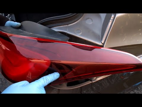 2011-2016 Hyundai Elantra Side Marker Light Bulbs: How to Replace Them