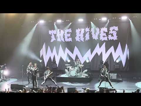 The Hives Full Performance live @ Paris - Olympia - 26/09/2023
