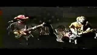 Desaparecidos Give Me the Pen