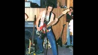 The Villains - We Salute You (track 4)