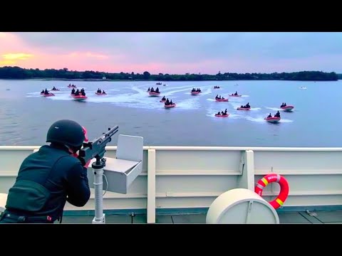 Kiedy Somalijscy Piraci Zadarli z Niewłaściwą Marynarką Wojenną!