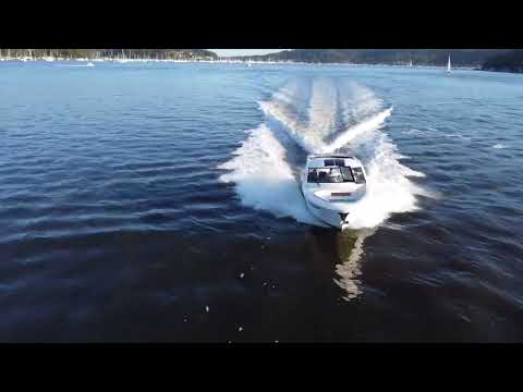 Bavaria Vida 33 HT - Highlight Video