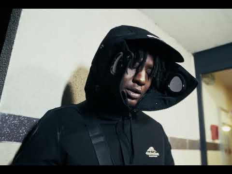 LE ZINK - CHARBONNER (Clip Officiel) 