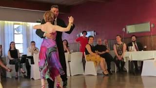 Javier Diaz y Julia Zueva Tangon askelin koti kesää 2019 1