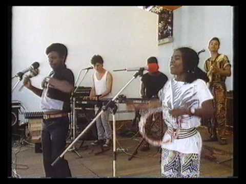 NGARIMBA - CHINX  & ILANGA  - ZIMBABWE