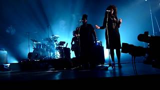1er rapel "Fear Nothing" et "Right Where I Want You" Selah Sue @ Zénith de Nantes 14/11/2015
