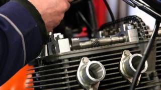 Keith Nairn does a leakdown test.