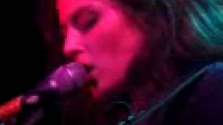 Carina Round - Live Oct. 3,  2001 - Let It Fall