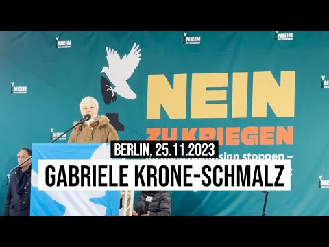 Gabriele Krone-Schmalz auf der Friedensdemo – „Nein zu Kriegen“ Gabriele Krone-Schmalz auf der Friedensdemo – „Nein zu Kriegen“