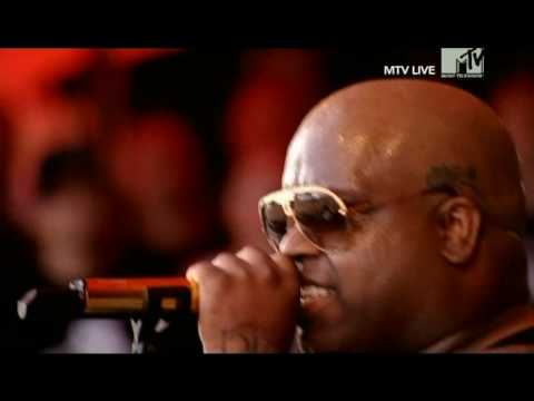 Gnarls Barkley - Smiley Faces (Live Roskilde 2008)