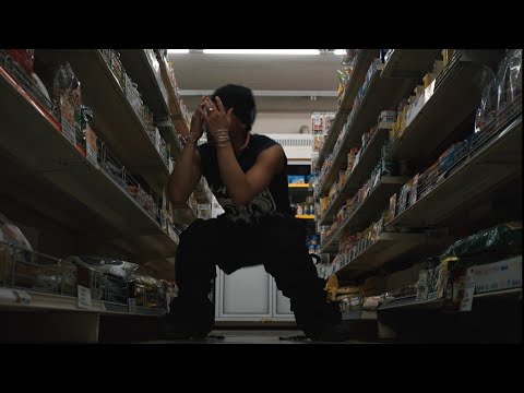 Video thumbnail for ただのBitch (U a Bitch)