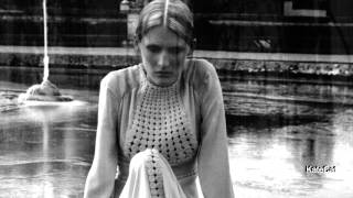 Simone Kopmajer - Time [Tom Waits]