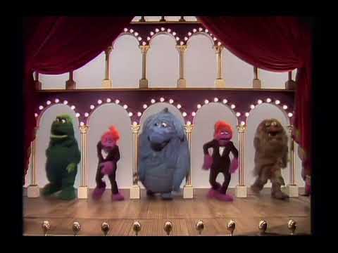 The Muppet Show - 209: Madeline Kahn - Intro (1977)