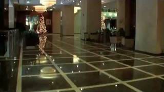preview picture of video 'Grosvenor House, Dubai, UAE - Unravel Travel TV'