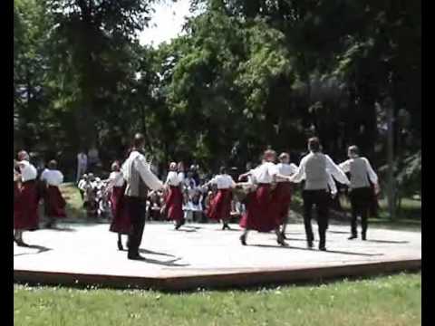 Latvian folk dance group "Kalve" (TDA Kalve) - Svīres tango