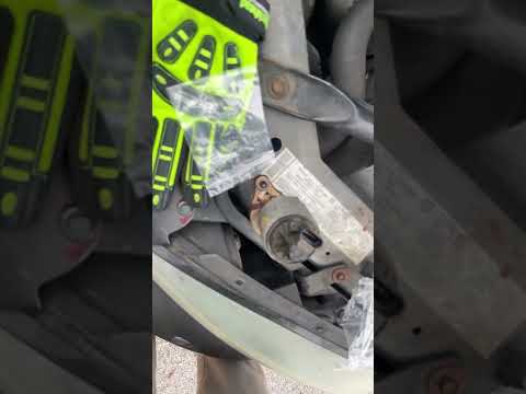 2005 Pontiac Grand Prix base model EGR VALVE REPLACEMENT