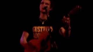 tyler hilton &quot;kiss on me&quot;