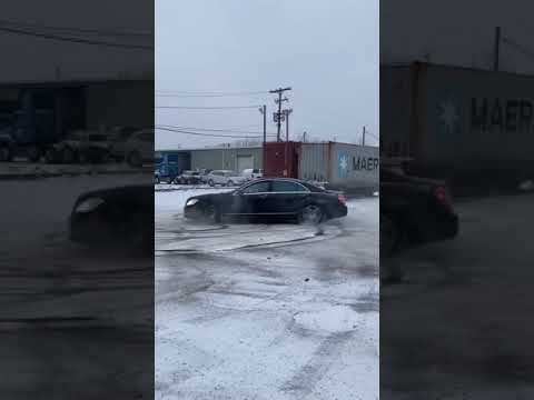 Mercedes S550 4Matic drift