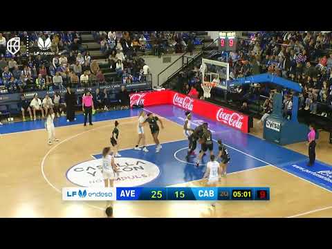 El CAB Estepona se ve superado por el Perfumerías Avenida en un partido sin opciones