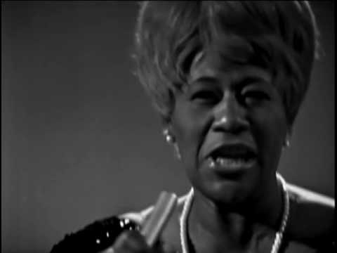 Ella Fitzgerald - Cheek To Cheek