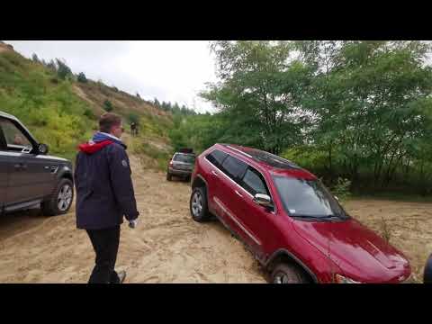 4 rajd SUV Terenwizji - fragment - wyciąganie jeepa z osuwiska. 17.09.2022
