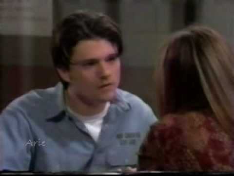 GH 10.27.00 - Em wants Z to fight; Alexis agrees to represent Z