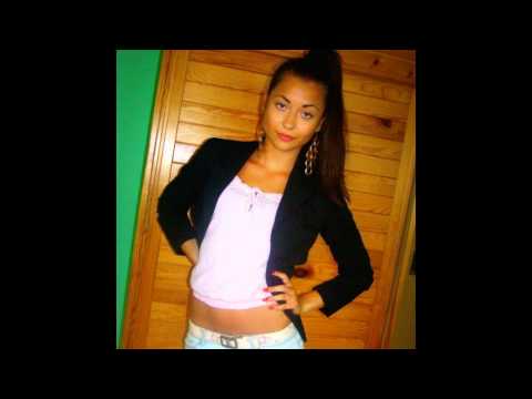 Melinda Noáková - Sorry Seems To Be The Hardest Word + Mockingbird