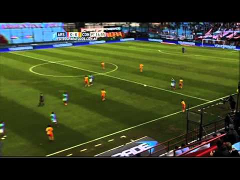 El Colectivero tuvo el primero. Arsenal 0 - Crucero 0. Fecha 14. Primera División 2015. FPT.