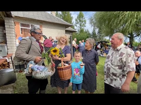 Makniūnų bagažinių turgelyje - šalies ir vietinės žvaigždės, rekordinis dalyvių skaičius