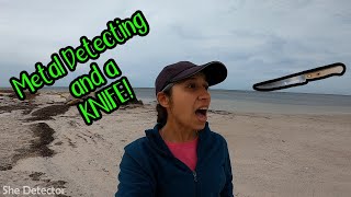 Metal Detecting & a KNIFE!!