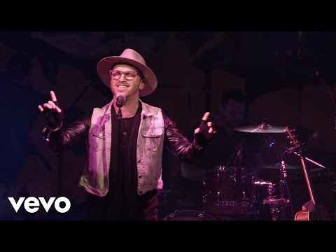 SomeKindaWonderful - Police (Live @ Vertigo Night, Berlin)