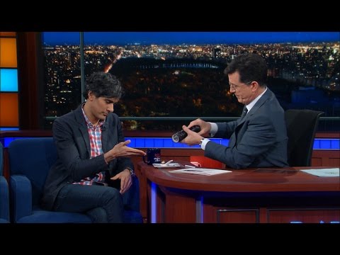 斯蒂芬試圖從Yelp的CEO那裡得到一個好的評價。 (Stephen Tries To Get A Good Review From Yelp's CEO)