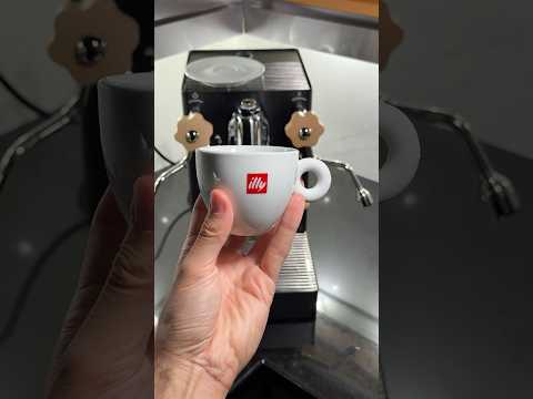 This Illy Espresso Shot Changed My Morning ☕🔥 #Shorts