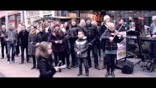 preview picture of video 'Flashmob te gorinchem, 20 december 2014'