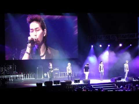 [FANCAM] SHINee- Quasimodo (화살) 100904 SM Town Live '10 in LA