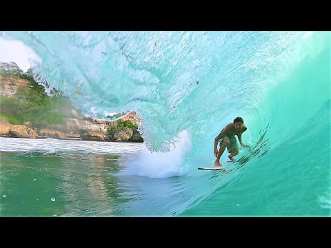 Small But Spicy Padang Padang - Surfing Bali