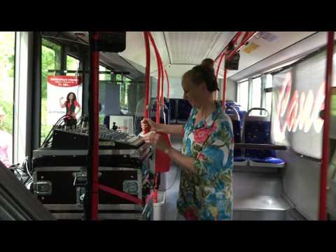 Canal3 Busaktion: Rundgang durch den 7er-Bus