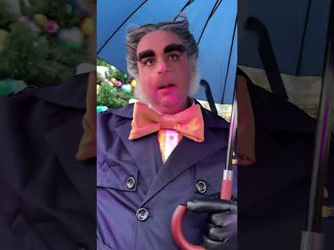 THE GRINCH IS BLAMED FOR EVERYTHING- Mayor of Whoville at Universal Studios Hollywood