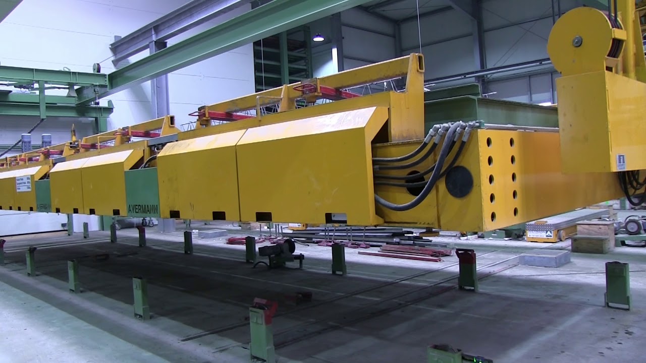 Pallet circulation plant for ceilings and double walls