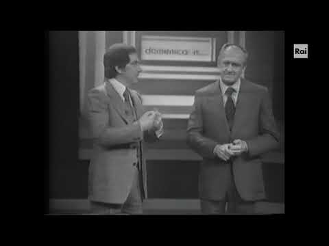 Raimondo Vianello e Corrado ironizzano sul programma "Onda libera" (1977)