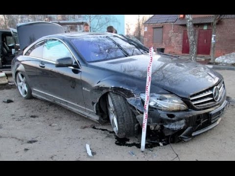 Car Crashes, Crazy Drivers & Road Rage | Compilation DECEMBER 2015 #14