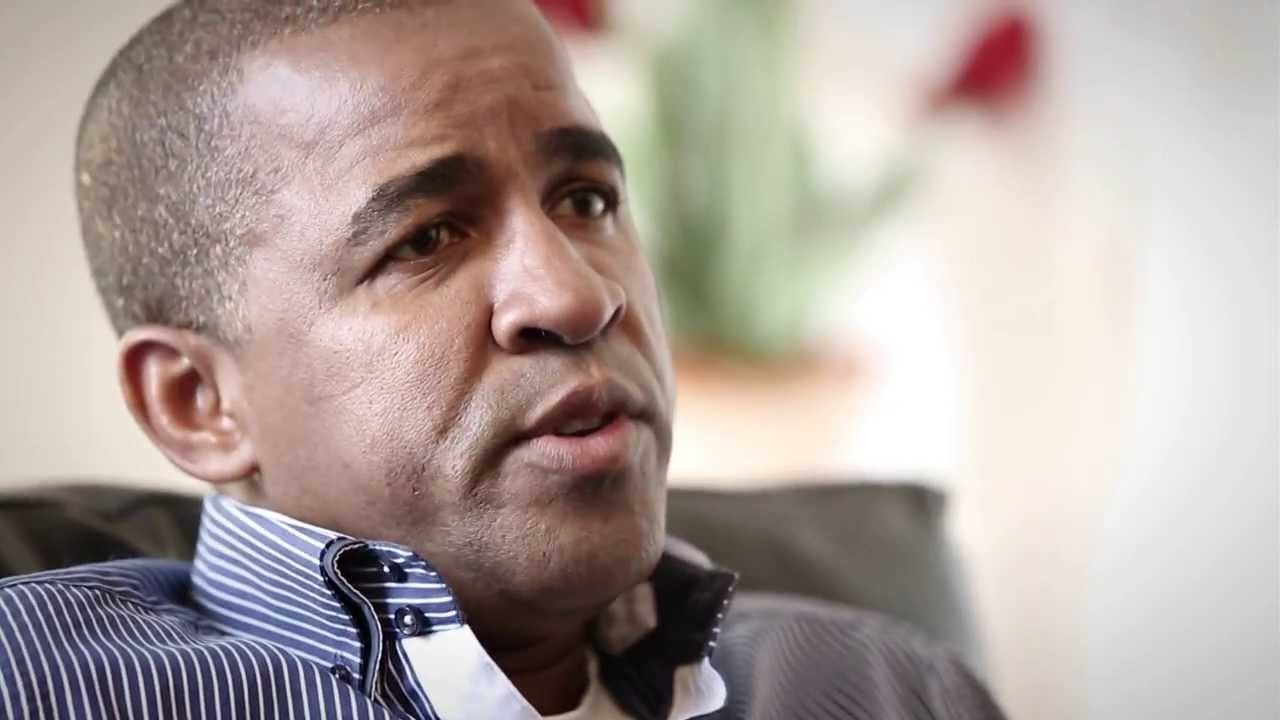 Minha mãe me jogou fora