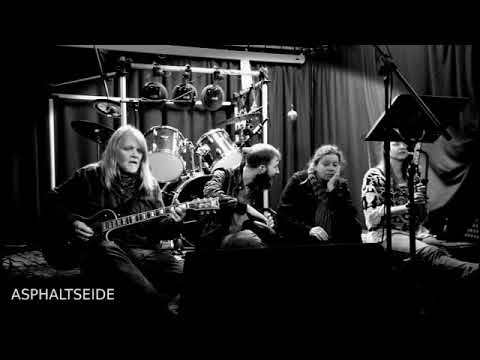 Asphaltseide: Sonny Swing