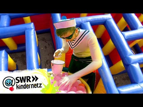 Wasserbomben im Labyrinth (Tag 7) | krass nass! 2019
