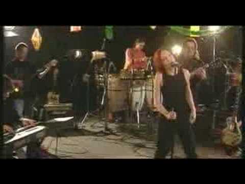 Na kloboučku - Bára Basiková - No more tears