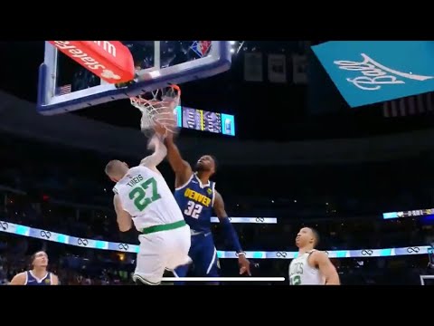 Jeff Green POSTERIZES Daniel Theis